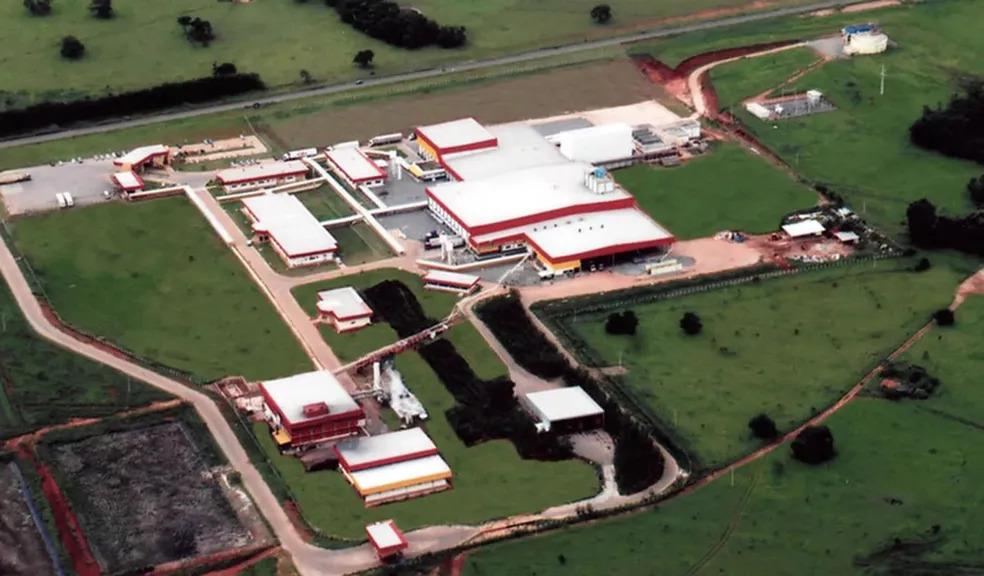 Empresas de aves e suínos estão em busca de investidores Empresas de aves e suínos estão em busca de investidores