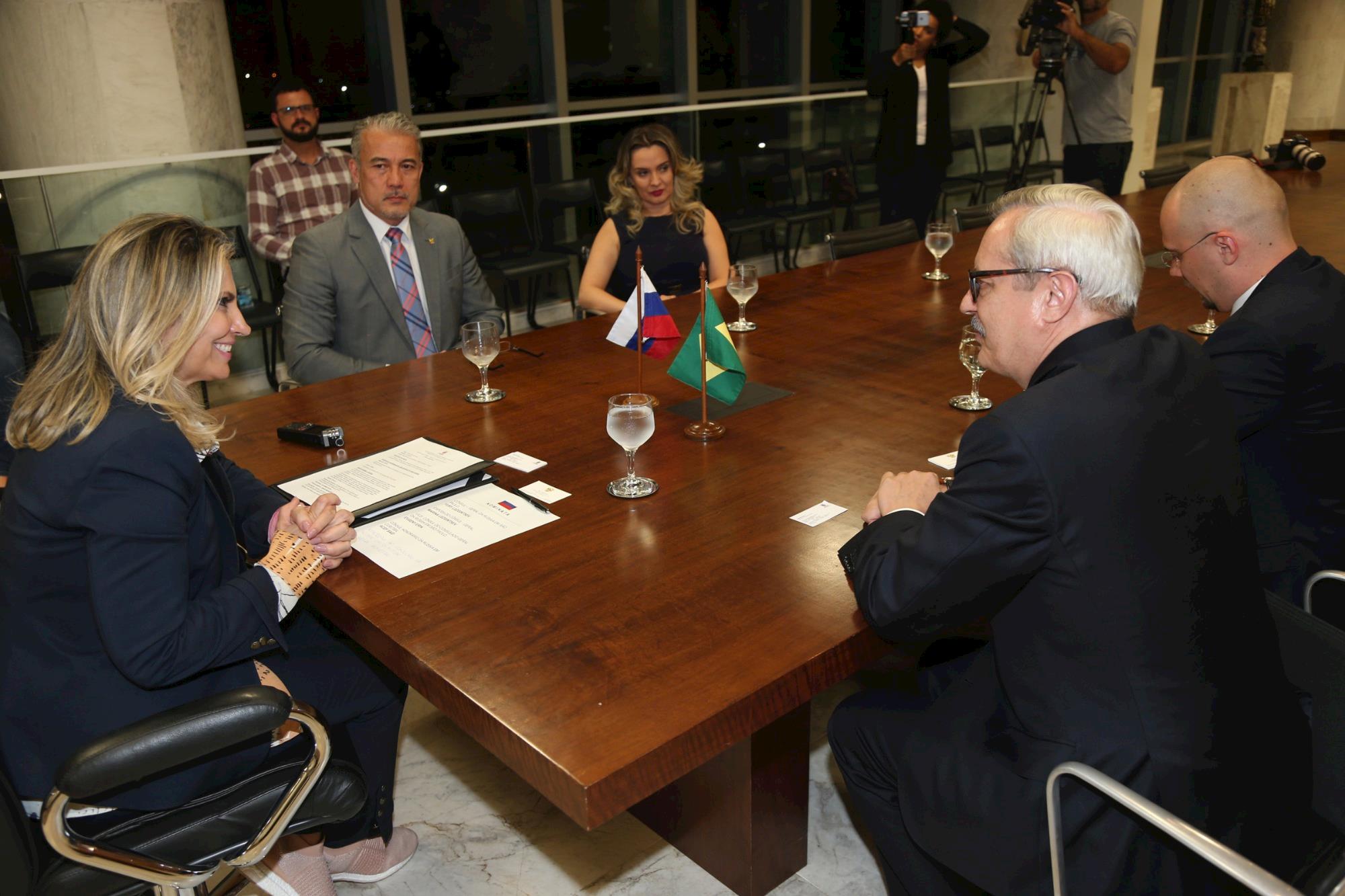 Paraná busca maior aproximação com a Rússia