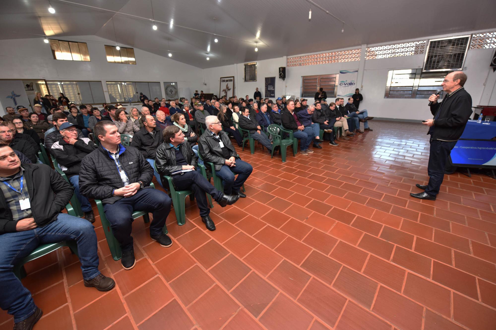 Café com o presidente: C.Vale retoma reuniões com associados