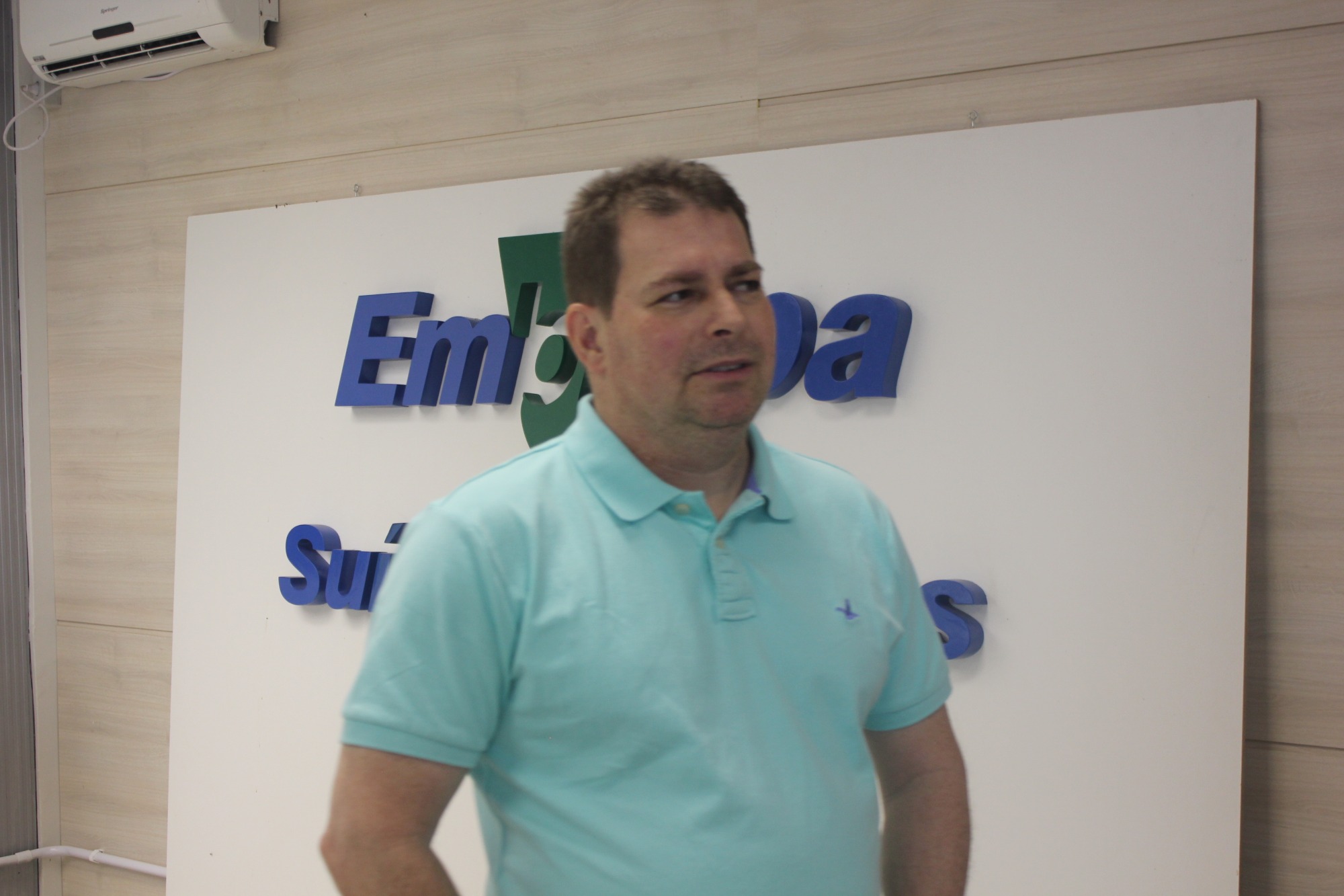 AveSui Online disponibiliza palestra sobre PSA com pesquisador da Embrapa AveSui Online disponibiliza palestra sobre PSA com pesquisador da Embrapa