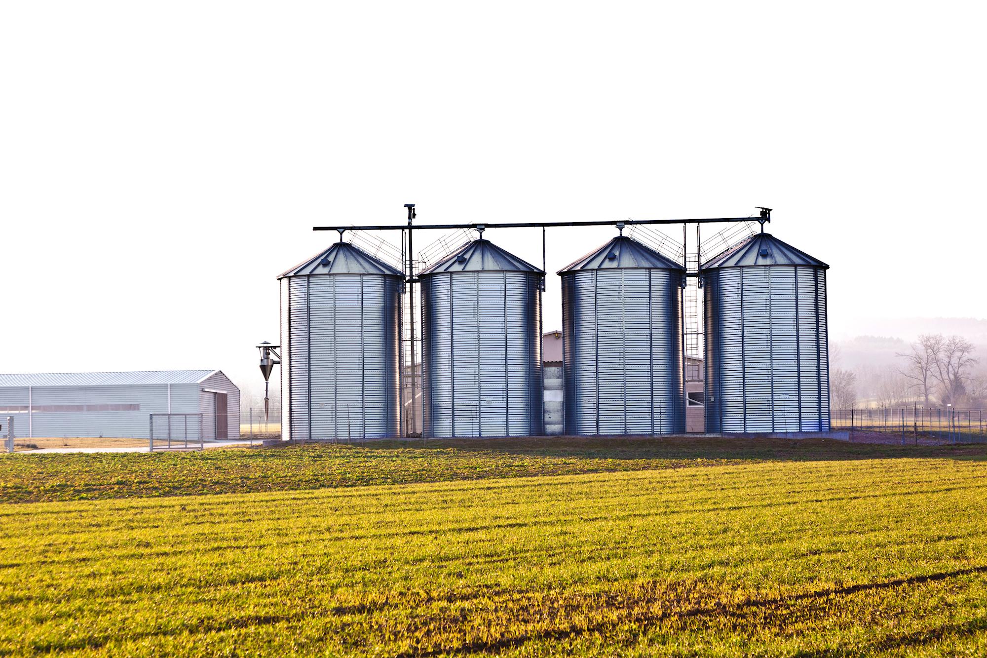 Contratação de crédito em 7 meses alcança R$ 85 bilhões em alta de 14% Contratação de crédito em 7 meses alcança R$ 85 bilhões em alta de 14%