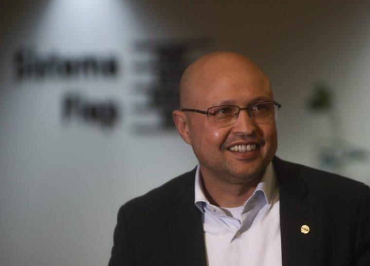 Assine as revistas Avicultura Industrial, Suinocul