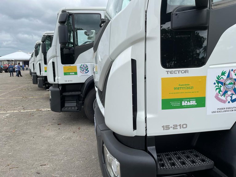 MAPA destina R$ 10 milhões em emendas para equipamentos agrícolas no Espírito Santo