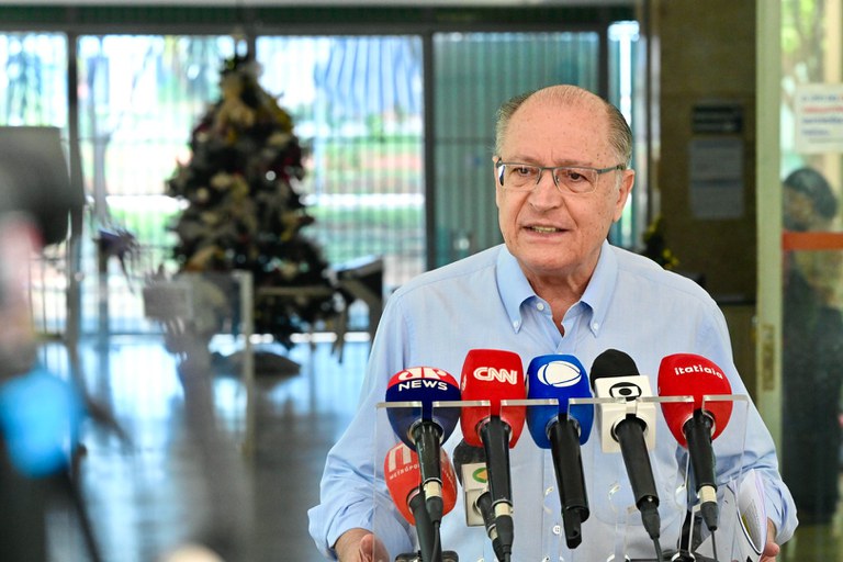 Novos programas estimulam investimento e põem Brasil na vanguarda da descarbonização Novos programas estimulam investimento e põem Brasil na vanguarda da descarbonização