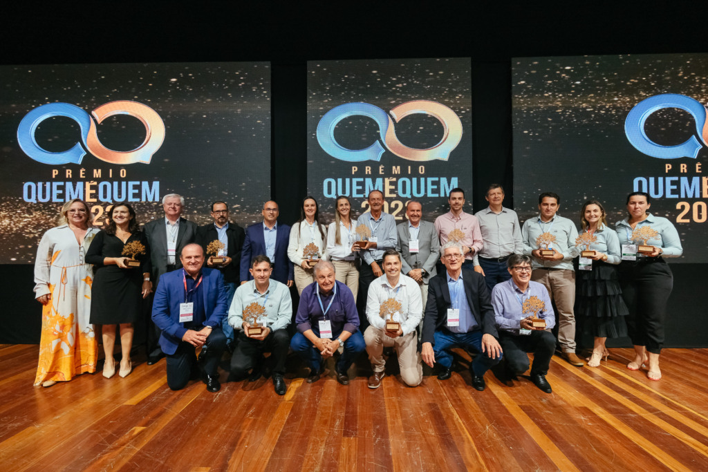 Dilvo Grolli, presidente da Coopavel, destaca a importância do Prêmio Quem é Quem em entrevista à Gessulli Agrimídia