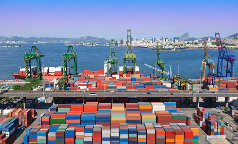 Exportações brasileiras do agronegócio mantêm volume, mas faturamento sofre com queda de preços