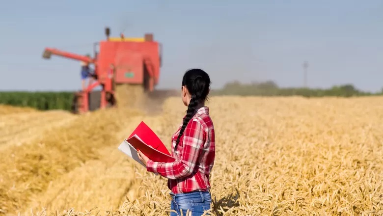 FALA AGRO: Liderança feminina no agronegócio brasileiro FALA AGRO: Liderança feminina no agronegócio brasileiro
