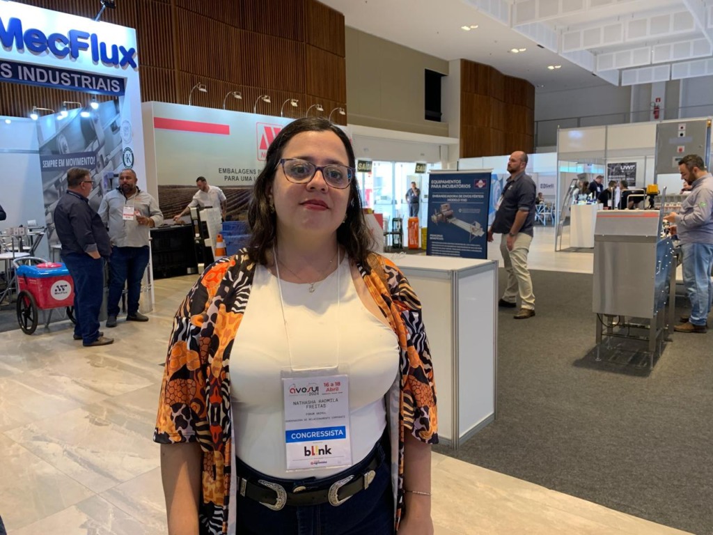 Discussão técnico-científica sobre temas essenciais de aves e suínos no Congresso da AveSui