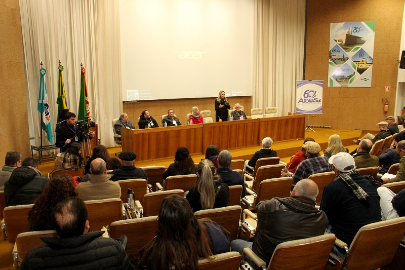 Seminário de Recuperação da Agropecuária da Região Sul Discute Impactos e Soluções do resultado das enchentes Seminário de Recuperação da Agropecuária da Região Sul Discute Impactos e Soluções do resultado das enchentes