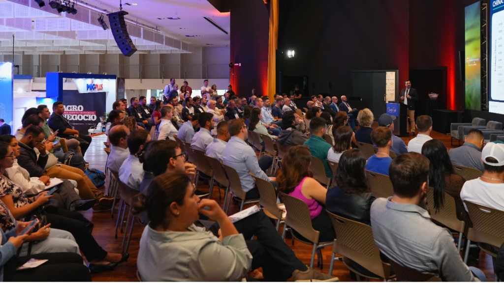 AveSui 2025 – Celebrando 24 anos de inovação na Indústria de Proteína Animal