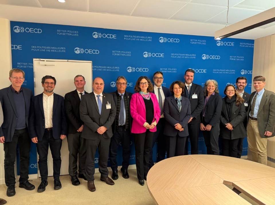 CNA conclui missão na Europa com reuniões na OCDE em Paris