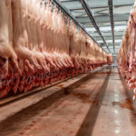 Produtores britânicos pressionam governo por acordos de regionalização da PSA com a China Produtores britânicos pressionam governo por acordos de regionalização da PSA com a China