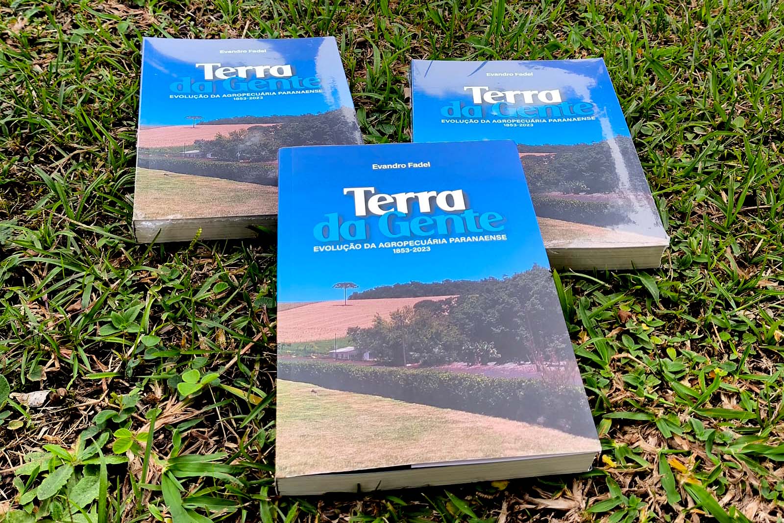 Livro mostra os 170 anos de evolução da agropecuária paranaense