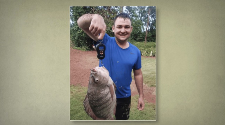 Pescador encontra tilápia com mais de 5 kg no Paraná; entenda se peso é normal Pescador encontra tilápia com mais de 5 kg no Paraná; entenda se peso é normal