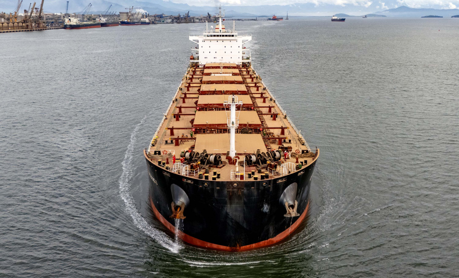 Movimentação nos portos paranaenses cresce 6,8% no primeiro quadrimestre