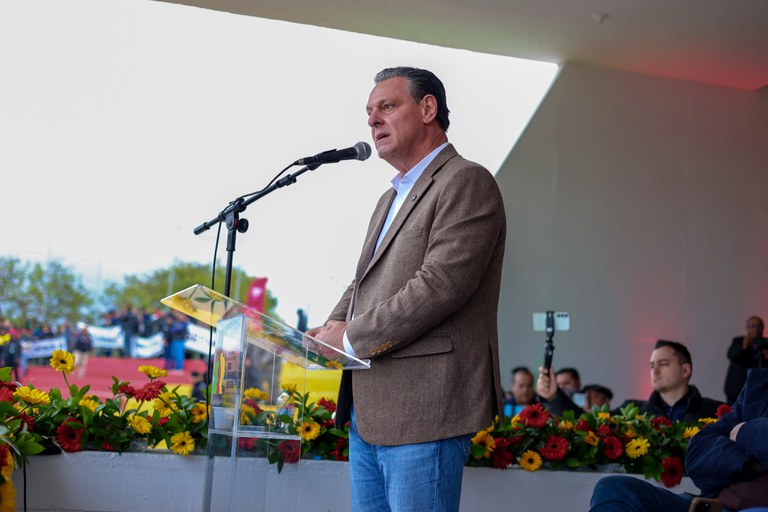 Governo destina R$ 12 bilhões para ajudar produtores rurais afetados por secas e enchentes Governo destina R$ 12 bilhões para ajudar produtores rurais afetados por secas e enchentes