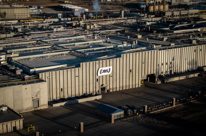JBS destina US$ 500 milhões em novos projetos globais e cria 1.100 empregos no Paraguai JBS destina US$ 500 milhões em novos projetos globais e cria 1.100 empregos no Paraguai
