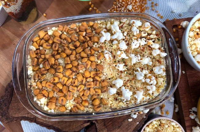 Escondidinho de pipoca com costela de porco e queijos! Isso mesmo que você leu! Confira Escondidinho de pipoca com costela de porco e queijos! Isso mesmo que você leu! Confira