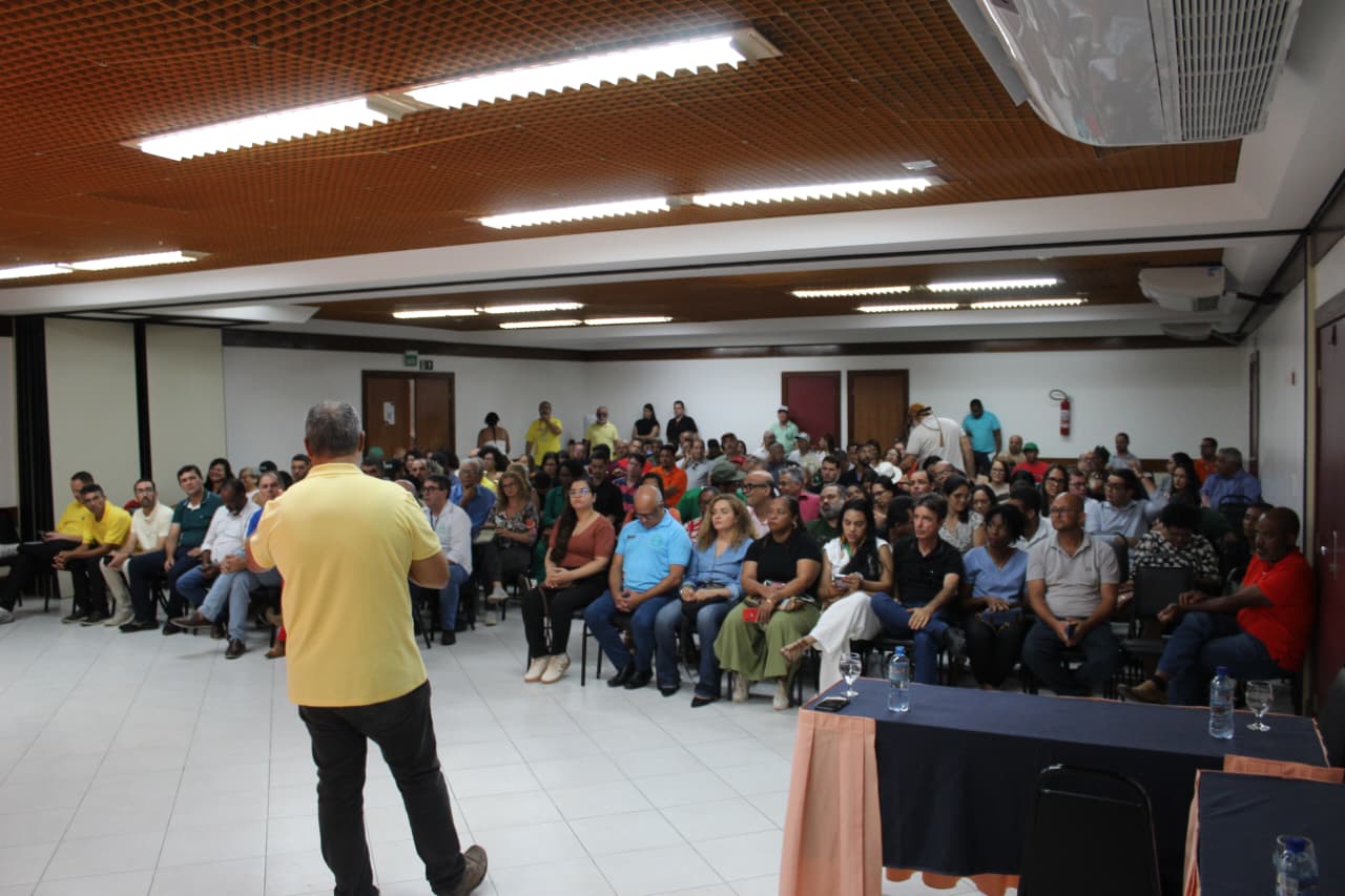 Bahia investe R$ 24 milhões para profissionalizar a produção de ovos caipiras na agricultura familiar Bahia investe R$ 24 milhões para profissionalizar a produção de ovos caipiras na agricultura familiar