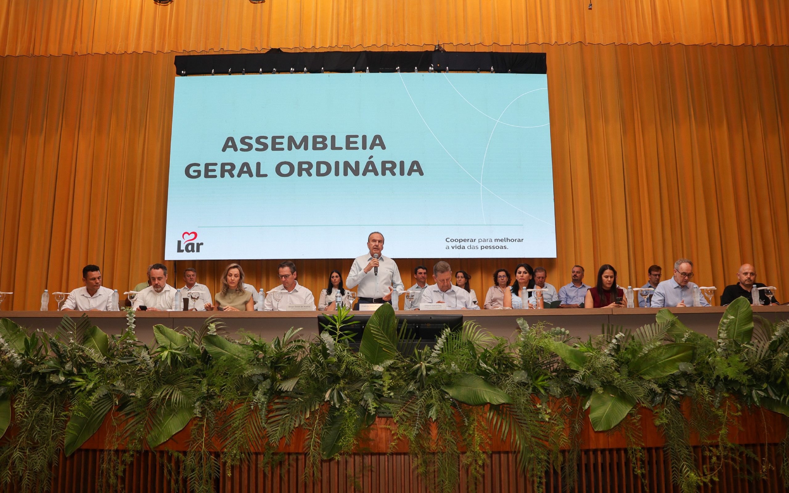 Lar Cooperativa supera R$ 23,2 bilhões em receita líquida e registra crescimento histórico em 2025