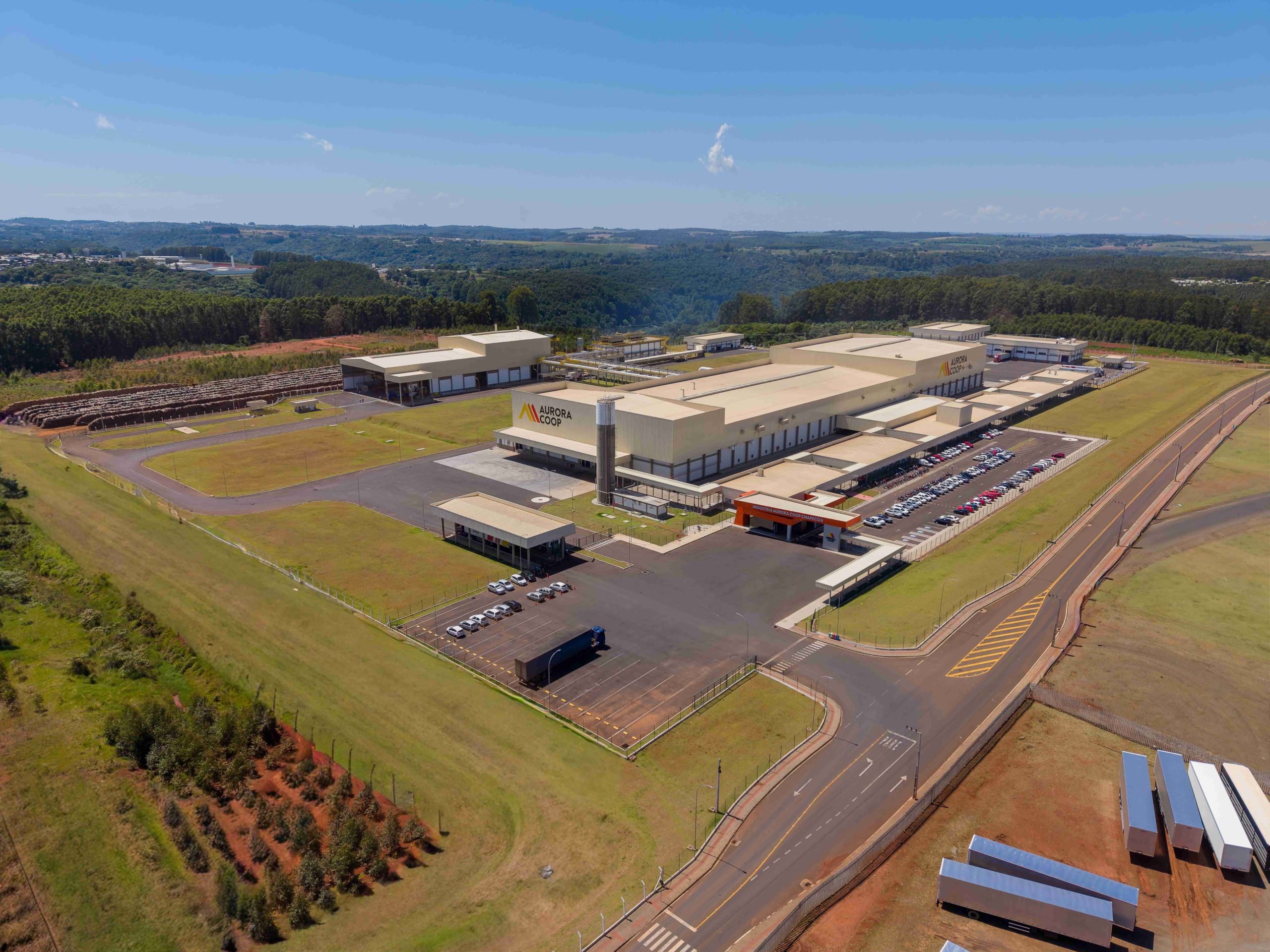 Aurora Coop fecha 2025 com crescimento, geração de empregos e reforço da intercooperação no agro brasileiro